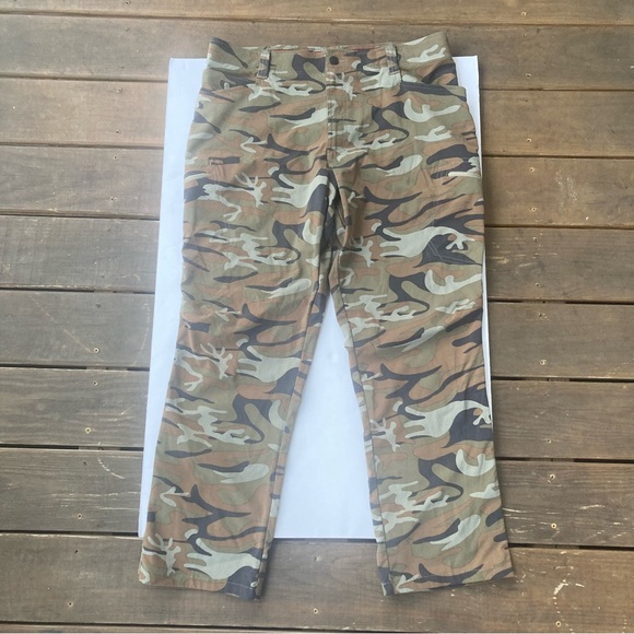 Camo Wrangler OutDoor Pants Sz 38-30. - Picture 1 of 3